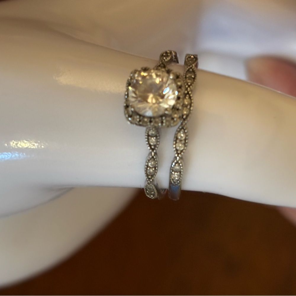 Classic Sterling Silver Ring with Polished Band